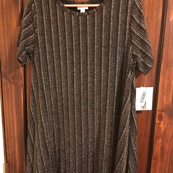 Lularoe Elegant Carly Dress - Picture 2 of 5